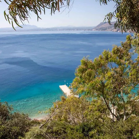 Lux House In A Private Area Apartament Heraklion